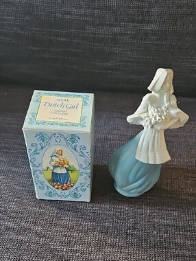 Vintage Avon Dutch Girl Porcelain Figurine With Sonnet Cologne.